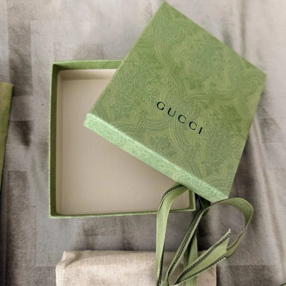 Gucci GG Supreme Navy Blue Beige Bifold Wallet NEW Box Dust Bag Ribbon Gift Set